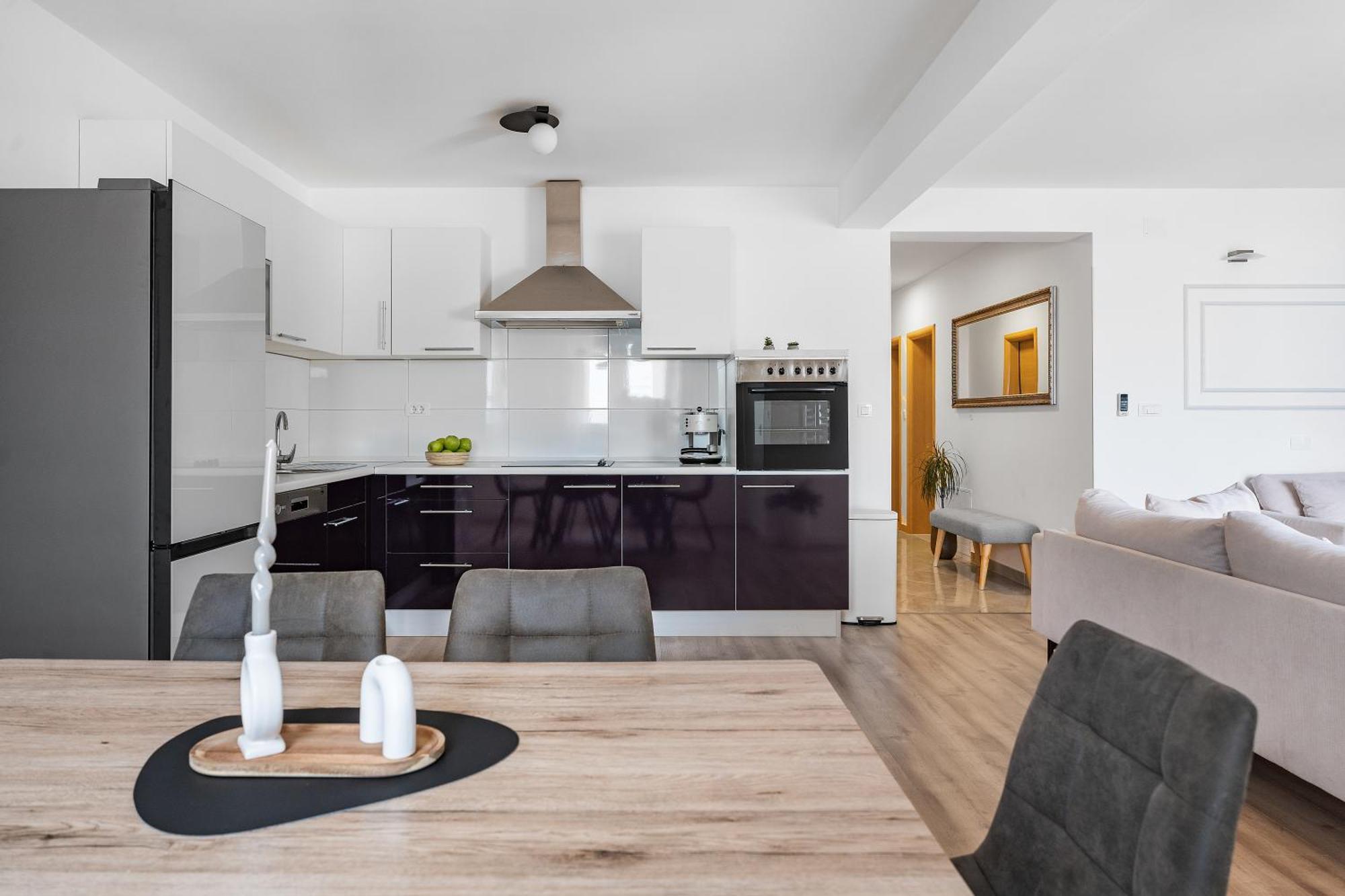 אומיס Apartments Bakota מראה חיצוני תמונה
